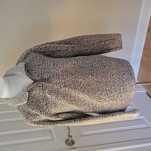 True Grit Long sleeve brown half zip pullover,  Size Small